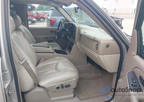 2004 Chevrolet Tahoe Lt from USA, damaged, VIN 1GNEC13Z34J241104